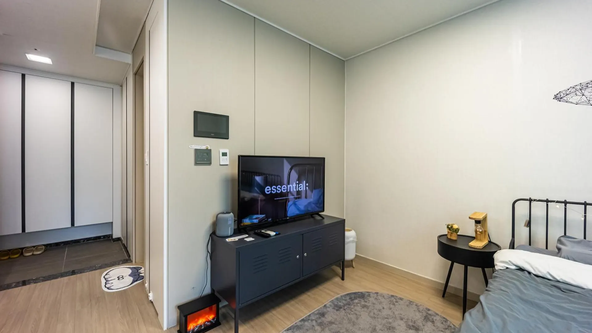 Gwangalli Beach Stylish Accommodation Peaceful Night Busan South Korea