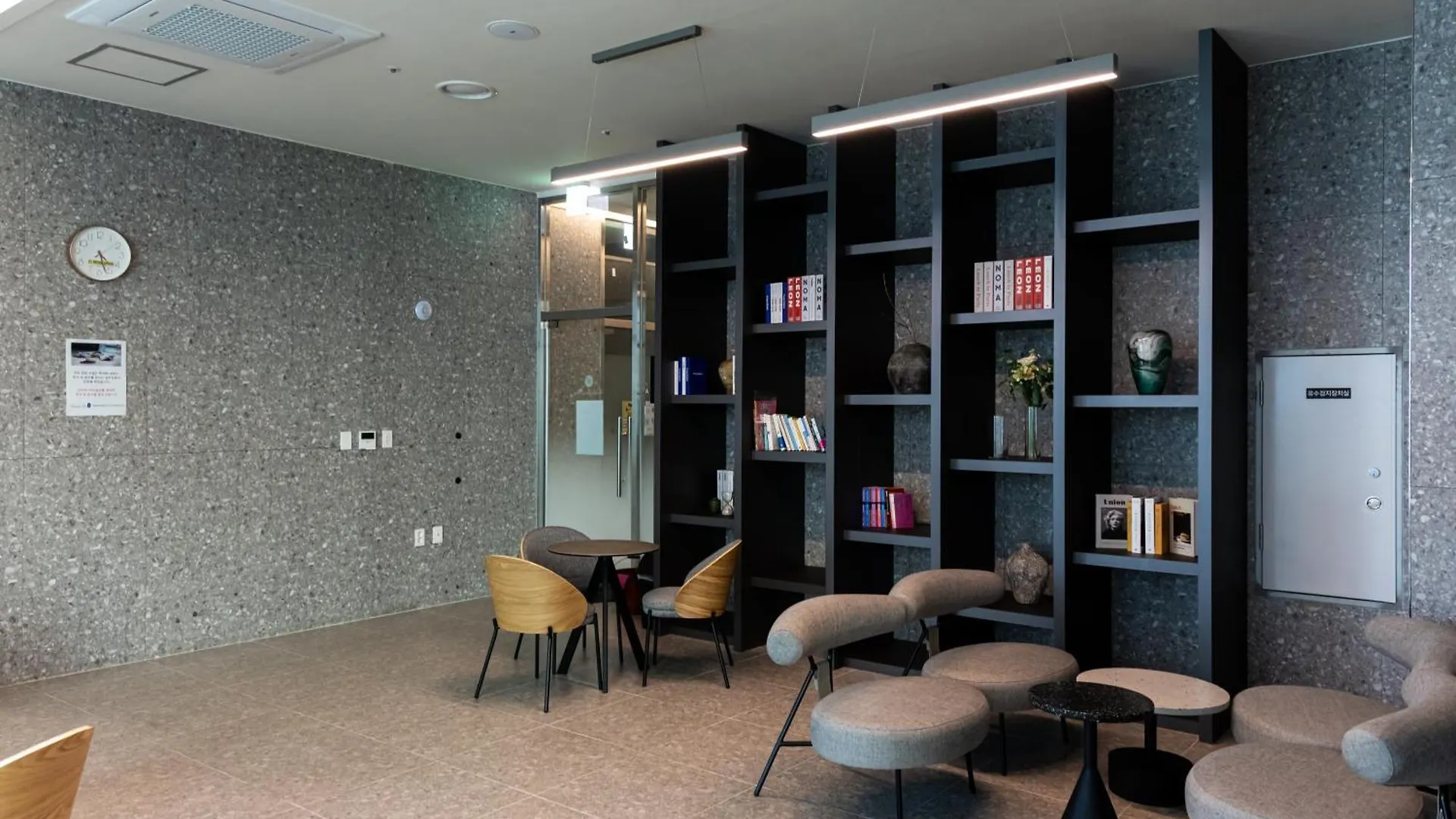 Gwangalli Beach Stylish Accommodation Peaceful Night Pusan